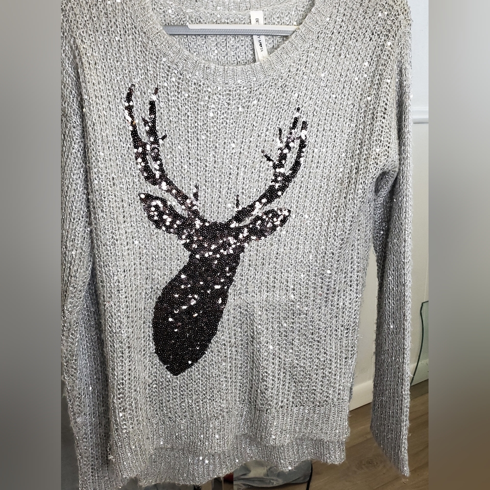 Elegant Gray Sweater & Black Glitter Reindeer | Bethany Mota